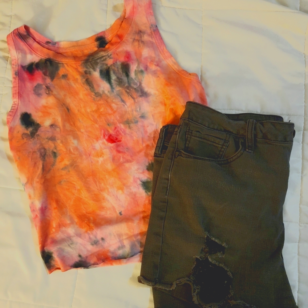 Orange Tye Dye SO L Cropped Tank Top